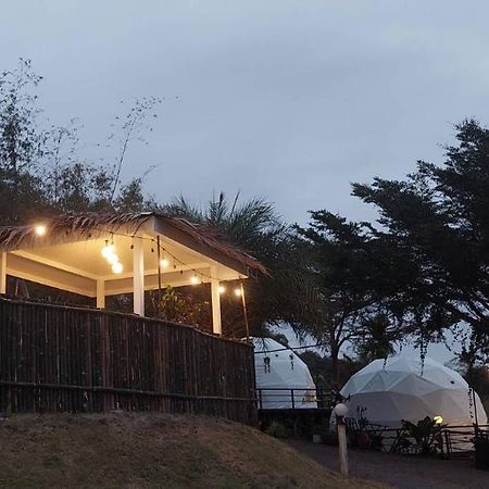นรดีฮิวล์ รีสอร์ต เขาแผงม้า วังน้ำเขียว Hotel Ban Sap Bon  Exterior photo